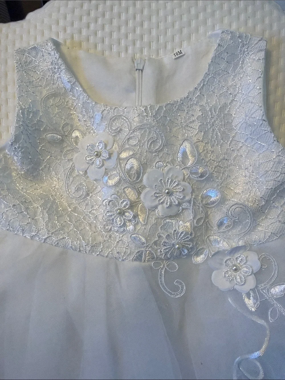 White Floral Appliqué Tulle High-Low Dress New WOT